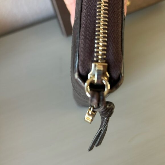 Gucci Large Chocolate Zippy Continental Wallet In Box - Picture 9 of 11